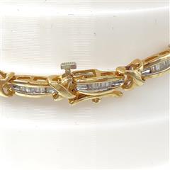 Gold-Diamond Bracelet 68 Diamonds 1.36 Carat T.W. 10K Yellow Gold 8g